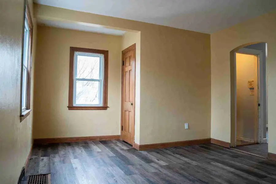 3105 9 1/2 Street, Rock Island, IL 61201 - #3