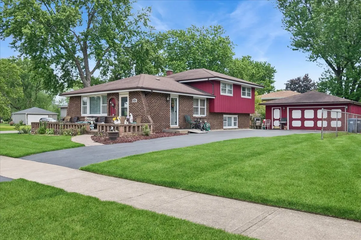4501 Concordia Court, Midlothian, IL 60445 - #1