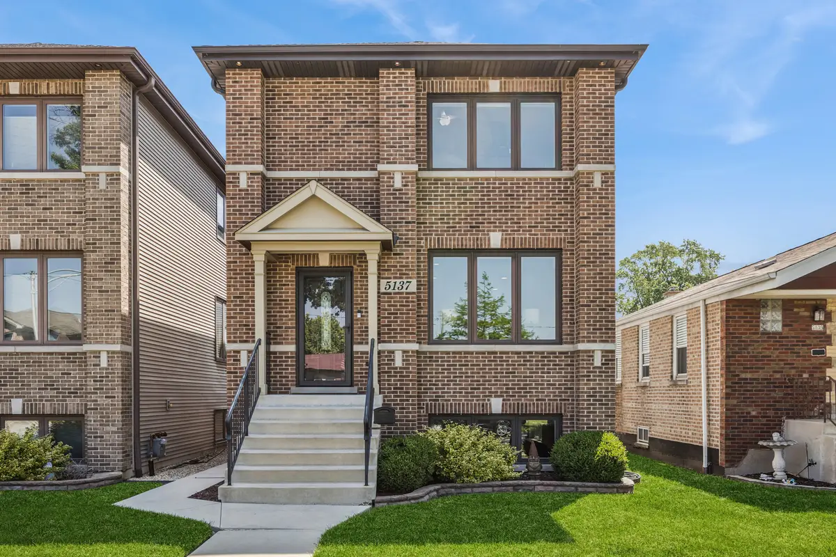 5137 S Mobile Avenue, Chicago, IL 60638 - #1