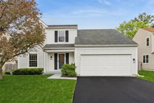 1318 Nantucket Court, Carol Stream, IL 60188