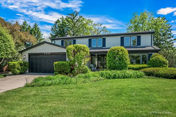 3935 Michael Lane, Glenview, IL 60026