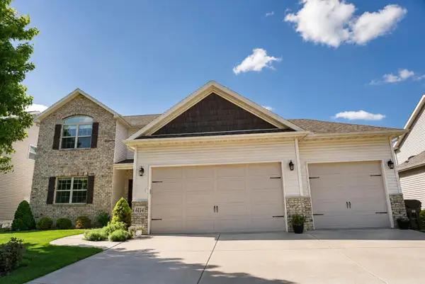 6114 W Clairemont Court, Edwards, IL 61528