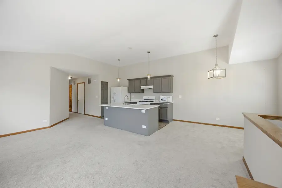 729 Fieldcrest Drive #C, South Elgin, IL 60177 - #2