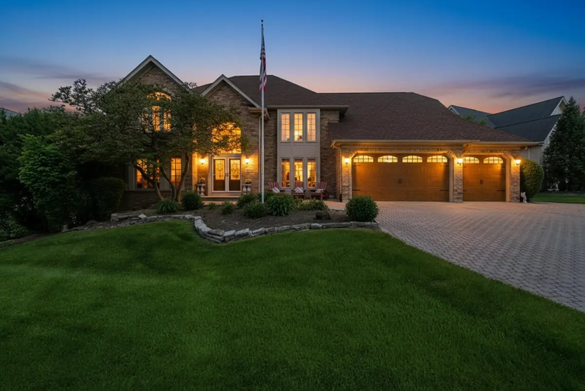 8701 Lake Ridge Drive, Darien, IL 60561 - #1