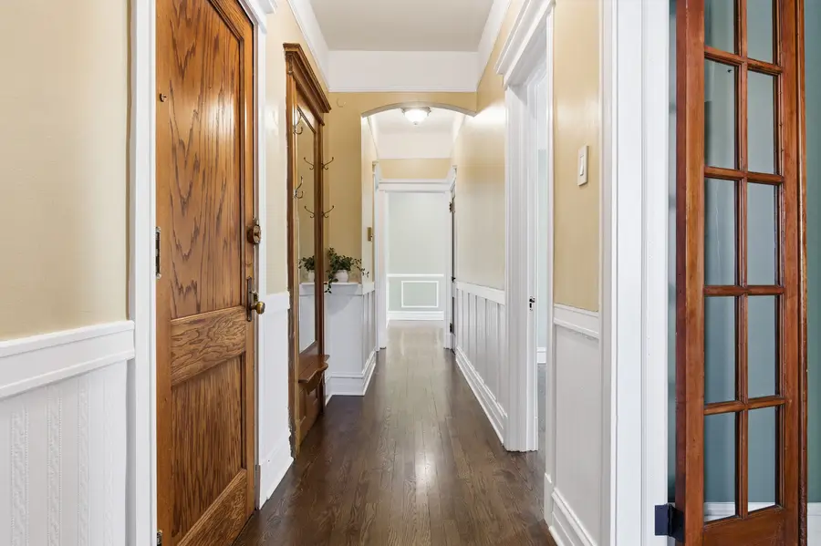 559 W Fullerton Parkway #1W, Chicago, IL 60614 - #2