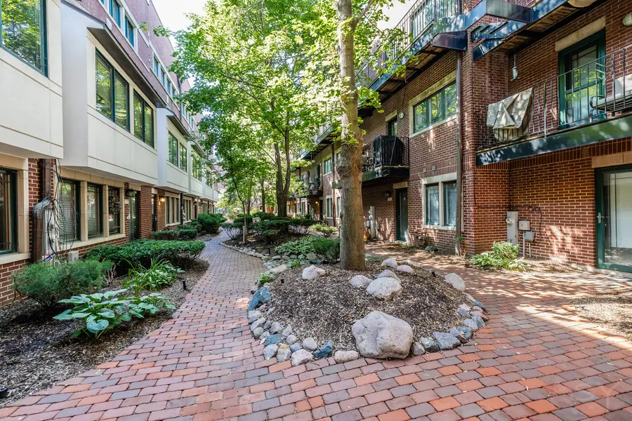 2455 W Ohio Street #13E, Chicago, IL 60612 - #2