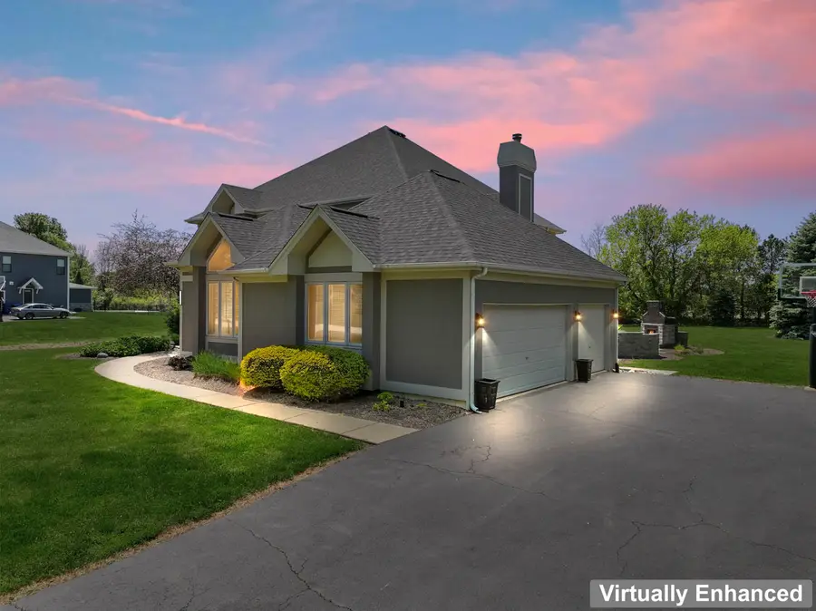 6N274 W Ridgewood Lane, Saint Charles, IL 60175 - #2
