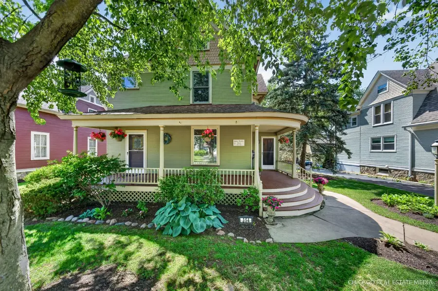 354 S Madison Street, Woodstock, IL 60098 - #2