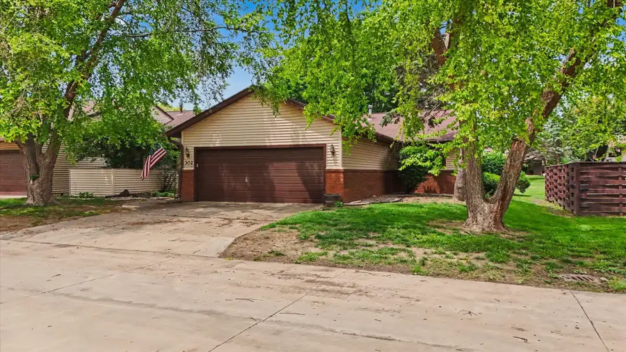 302 Spring Circle, Urbana, IL 61802 - #3