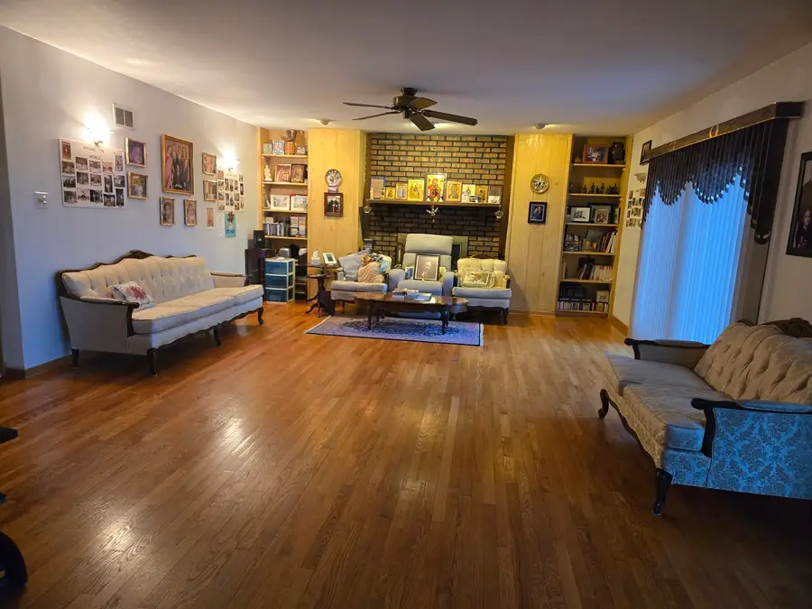 16W731 89th Place, Willowbrook, IL 60527 - #3