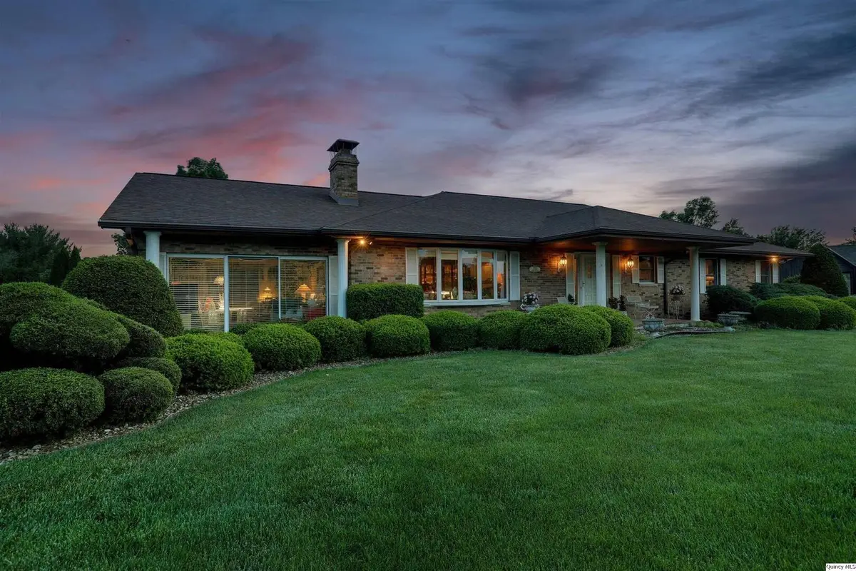630 Spring Lake Drive, Quincy, IL 62305 - #1