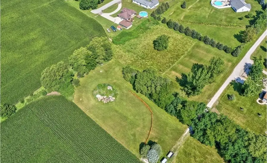1822 N 2729th Road, Ottawa, IL 61350 - #2