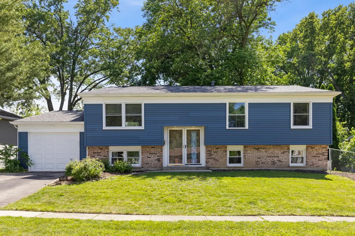 3005 Scenicwood Lane, Woodridge, IL 60517 - #1