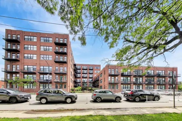 2323 W Pershing Road #327, Chicago, IL 60609