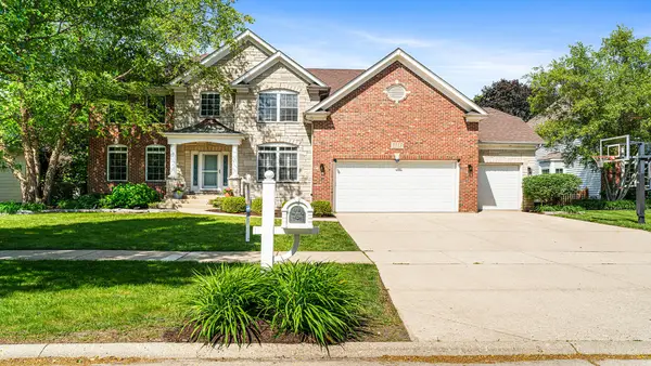 3511 Kestral Drive, Naperville, IL 60564