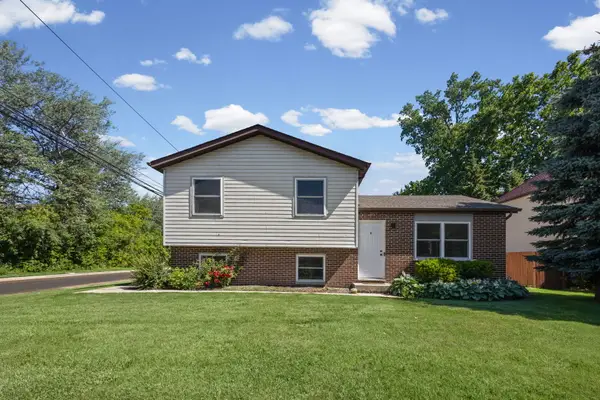 2948 Argonne Drive, North Chicago, IL 60064
