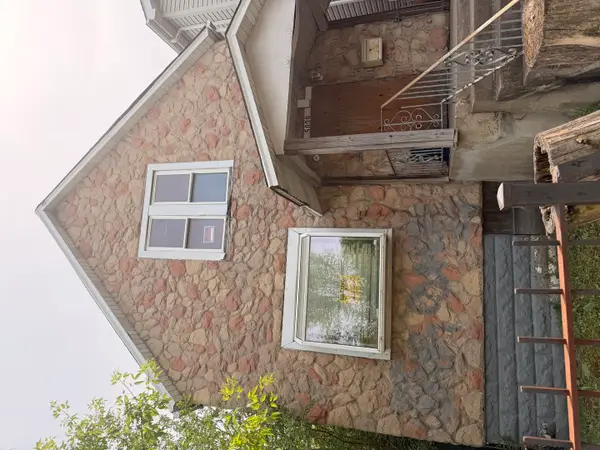 5009 W Chicago Avenue, Chicago, IL 60651