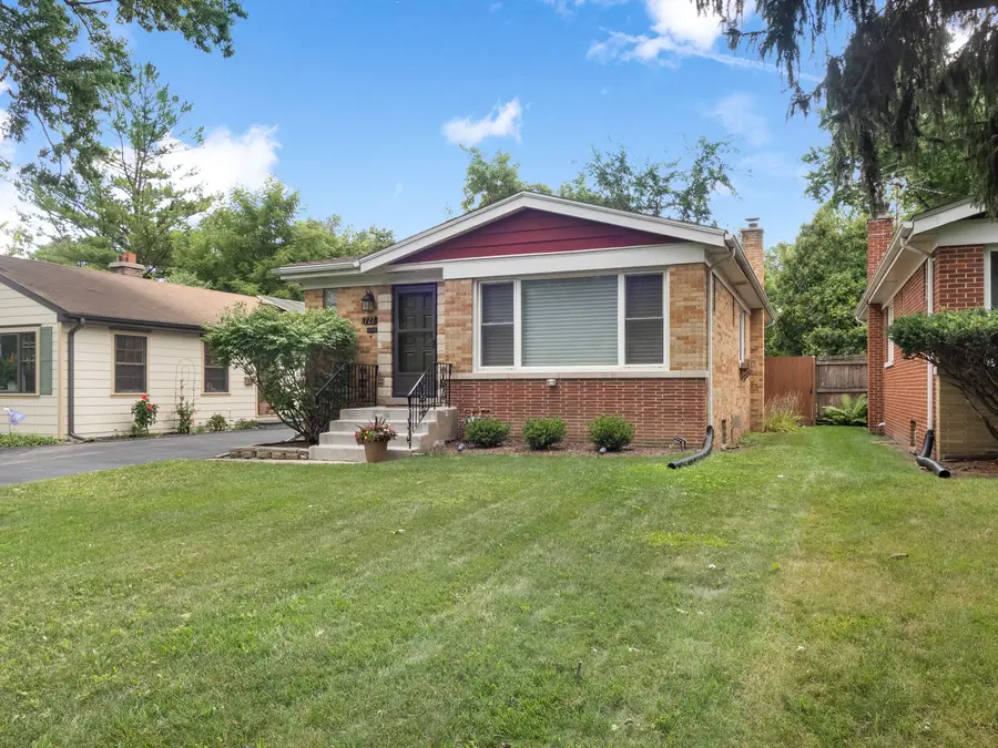 727 Harms Road, Glenview, IL 60025 - #2