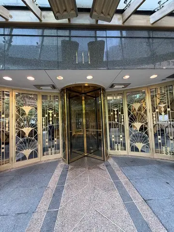 111 E Chestnut Street #2A-6, Chicago, IL 60611