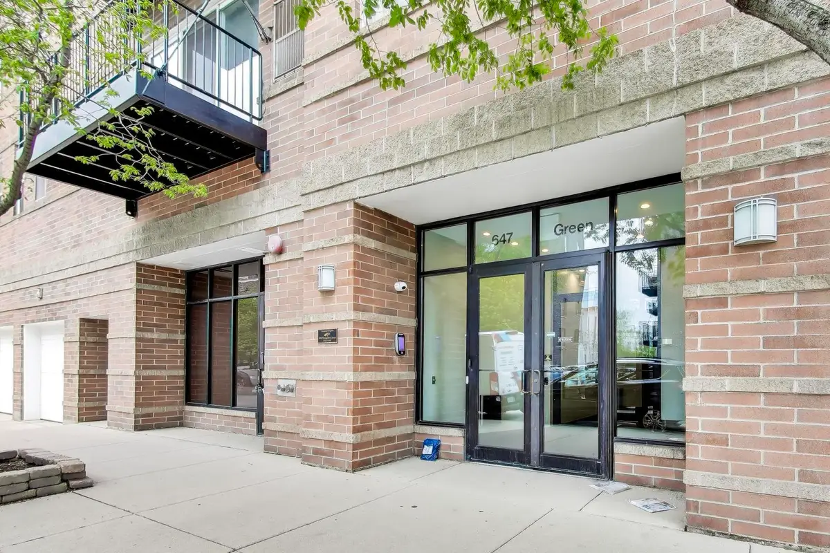 647 N Green Street #301, Chicago, IL 60642 - #1