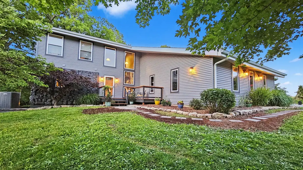 2796 Us Highway 51 Highway, Clinton, IL 61727 - #1