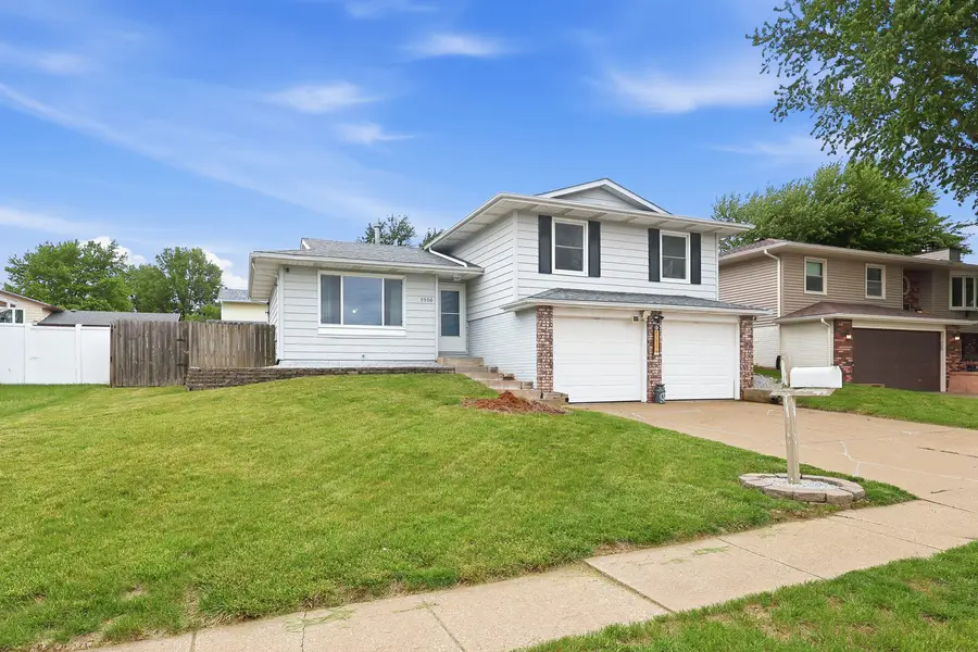 2508 W 60th Street, Davenport, IA 52806 - #2