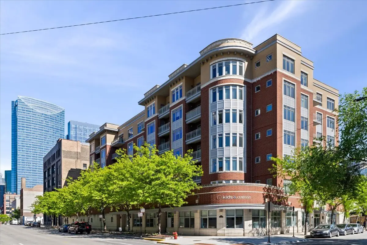 657 W Fulton Street #703, Chicago, IL 60661 - #1
