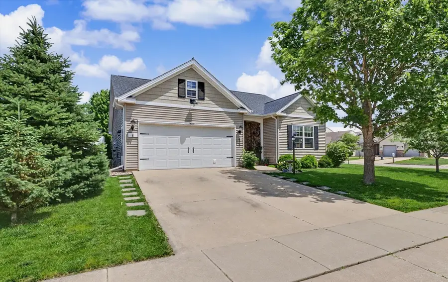 3802 Sandstone Drive, Champaign, IL 61822 - #3