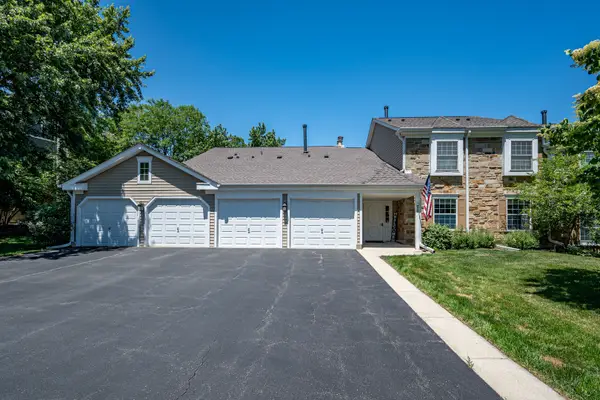 22 Superior Court #M1, Schaumburg, IL 60193