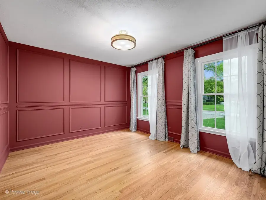 2S560 Seneca Drive, Wheaton, IL 60189 - #2