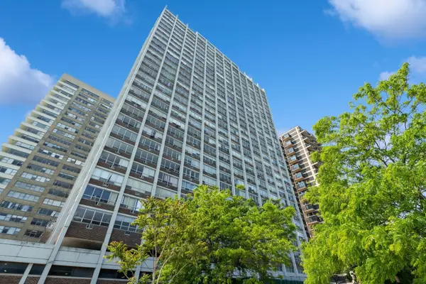 6171 N Sheridan Road #1112, Chicago, IL 60660