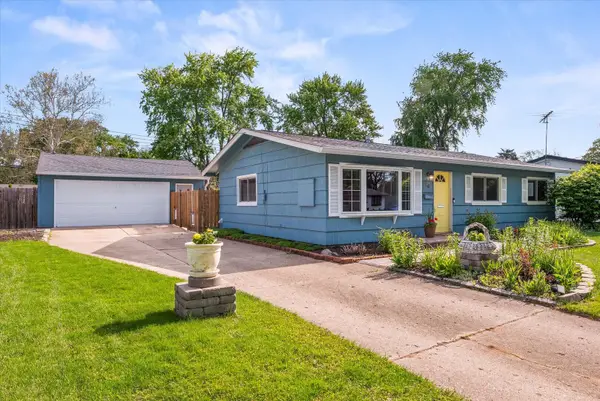 14 Hampton Road, Montgomery, IL 60538