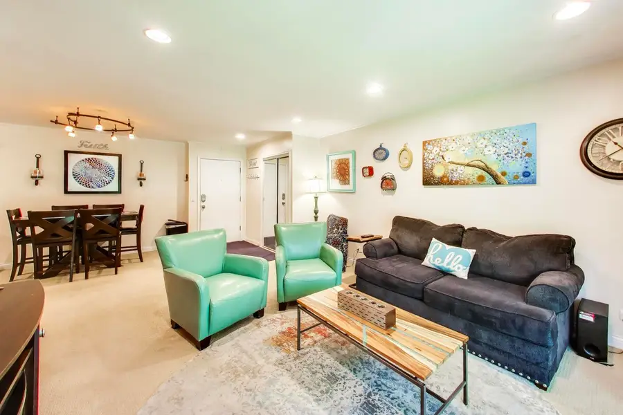 1101 Pleasant Run Drive #1006, Wheeling, IL 60090 - #2