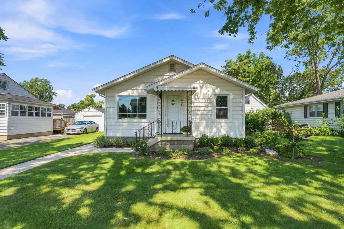 626 E Division Street, Lockport, IL 60441 - #1