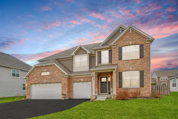 3617 Emerald Road, Elgin, IL 60124