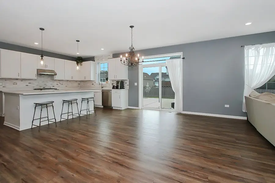 3617 Emerald Road, Elgin, IL 60124 - #3