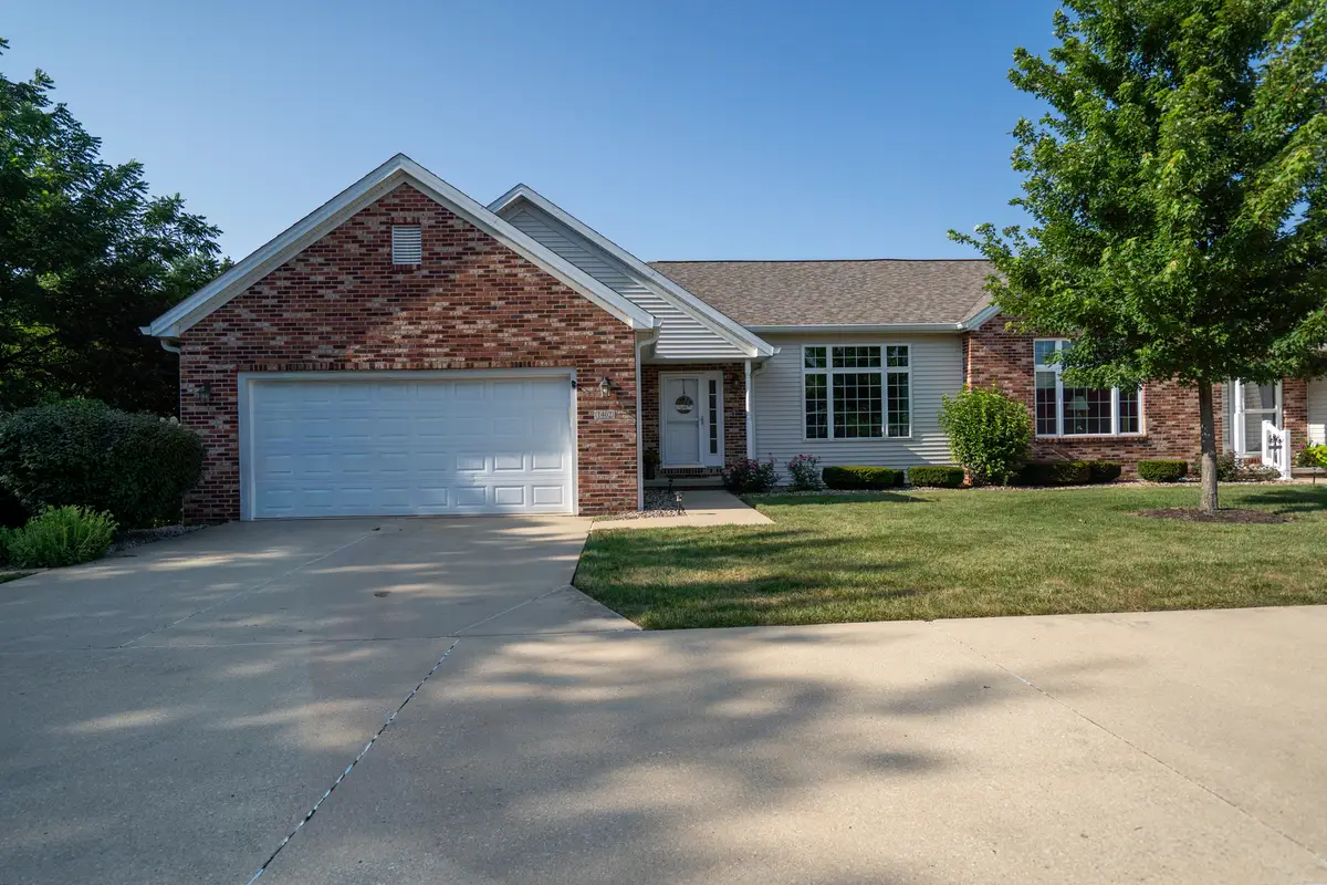 1402 Caro Court #1402, Mahomet, IL 61853 - #1