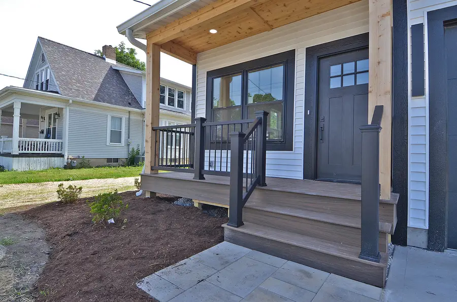 414 2nd Avenue, Ottawa, IL 61350 - #2