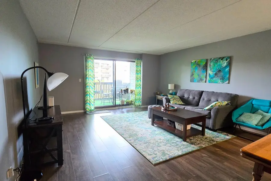 917 Vose Drive #411, Gurnee, IL 60031 - #2