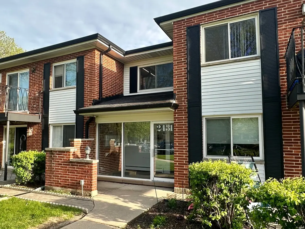 2431 E Brandenberry Court #2O, Arlington Heights, IL 60004 - #1