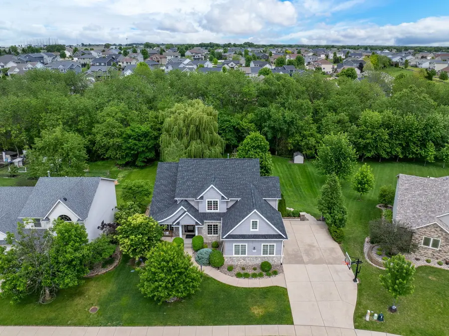 5701 Star View Drive, Bettendorf, IA 52722 - #2