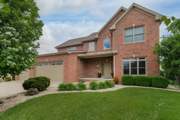 13 Kilborn Court, Bloomington, IL 61704