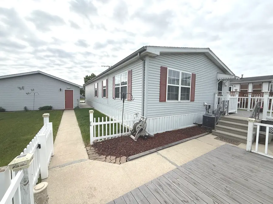 71 Begonia Drive, Matteson, IL 60443 - #3