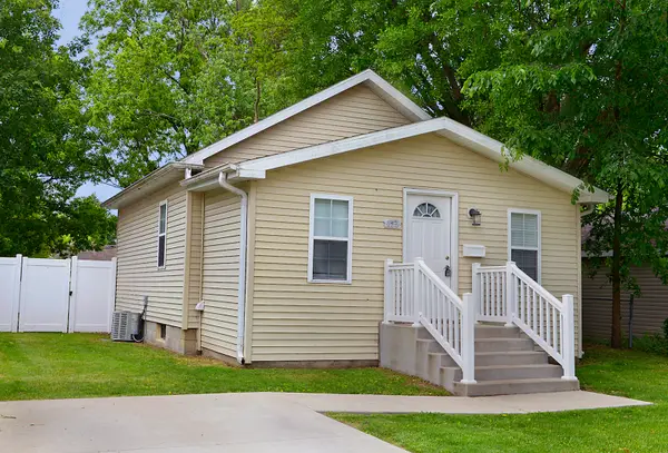 125 Prairie Street, Ottawa, IL 61350