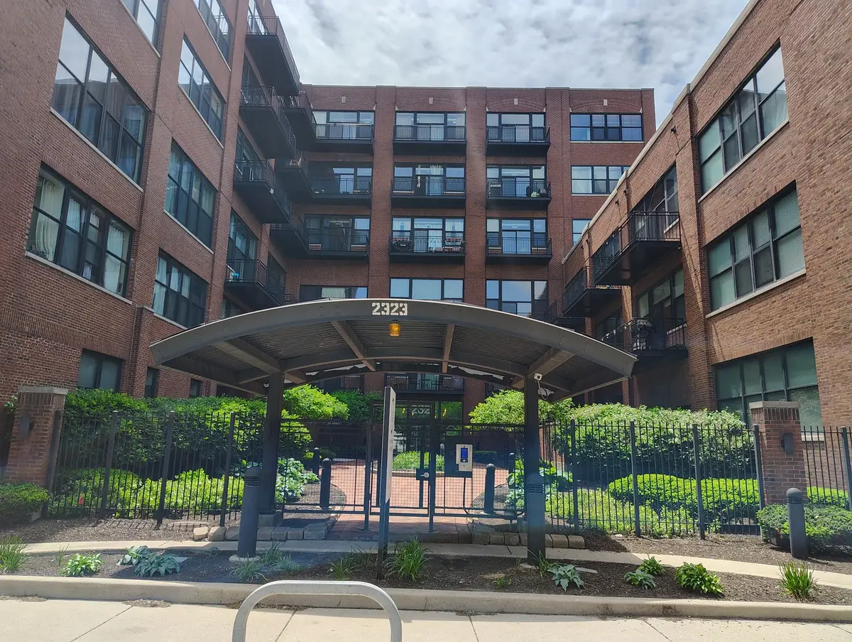 2323 W Pershing Road #336, Chicago, IL 60609 - #1