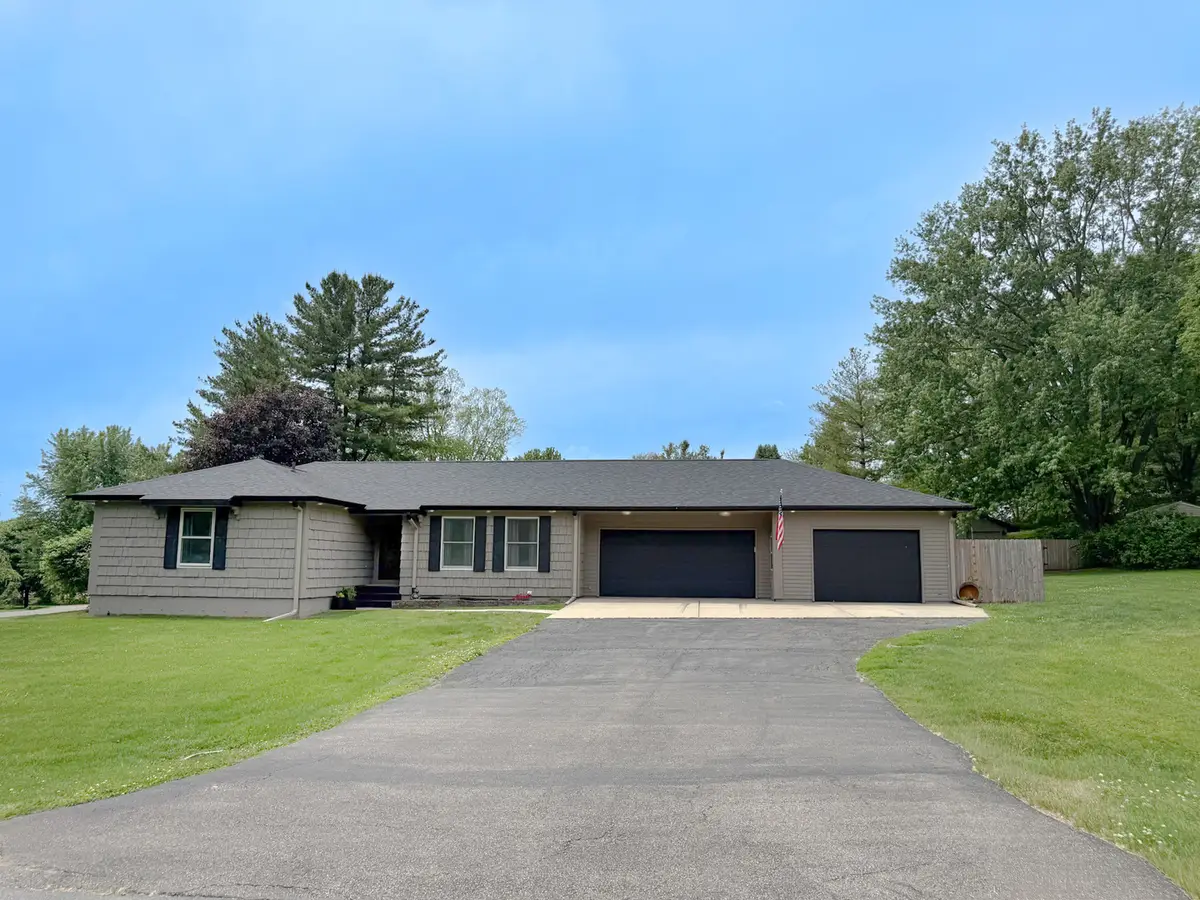 150 S Hickory Lane, Oregon, IL 61061 - #1