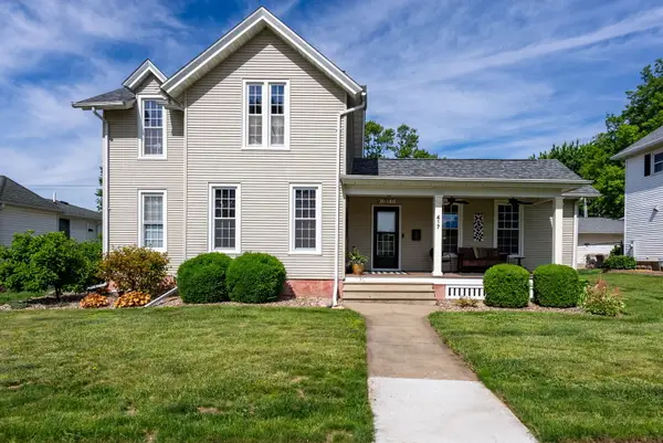 417 N State Street, Geneseo, IL 61254