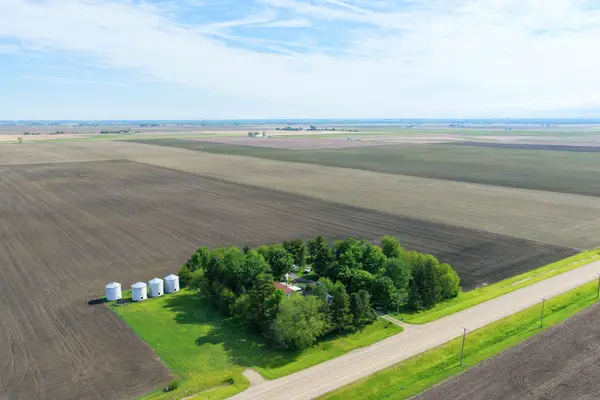 1141 E Il Rt 18, Streator, IL 61364