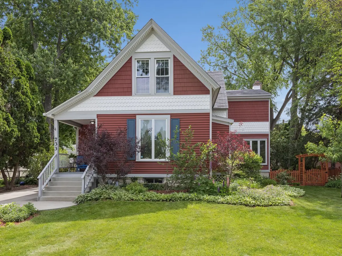 733 N Waiola Avenue, La Grange Park, IL 60526 - #1
