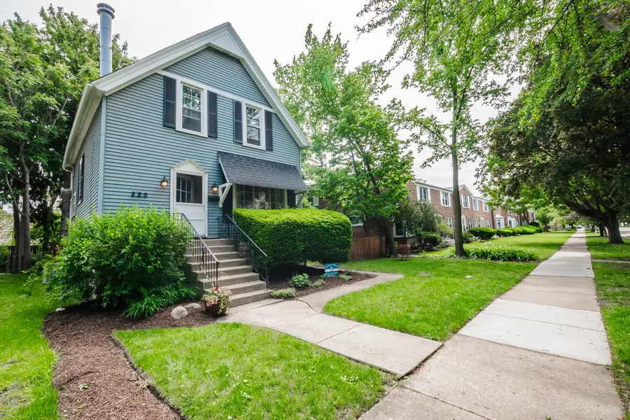 220 Elgin Avenue, Forest Park, IL 60130 - #2